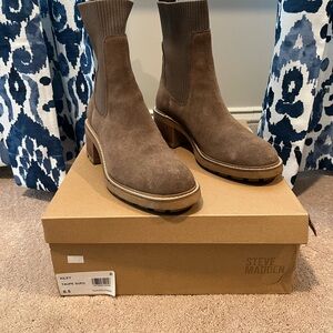 Steve Madden Brown Suede Ankle Boots